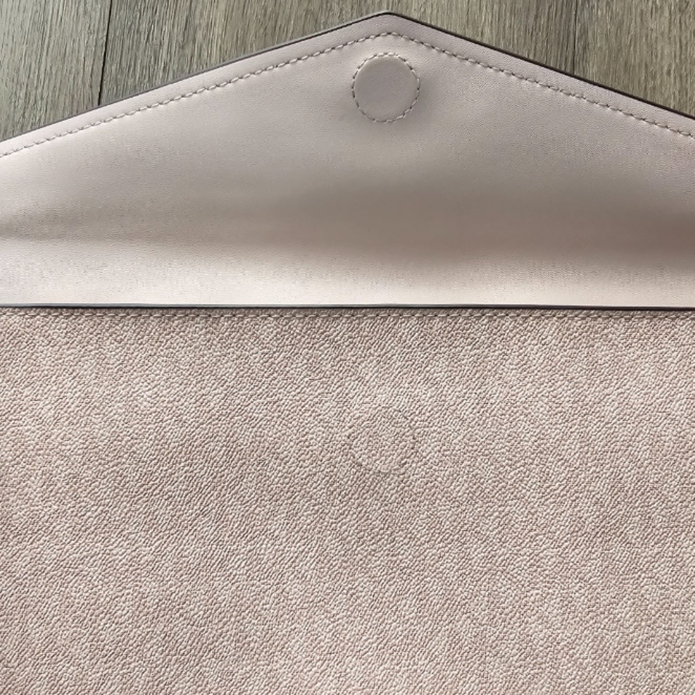 Michael Kors Pink‎ Envelope Style Clutch Purse - Picture 4 of 11